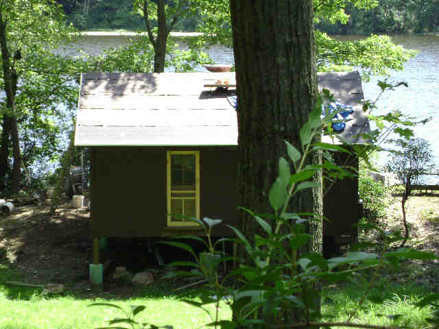 Building photograph for 150 LAKE DR